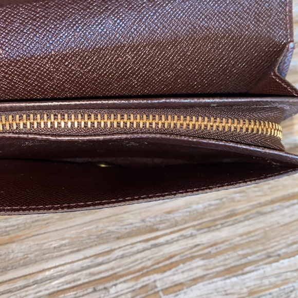 Louis Vuitton - Damier Ebene Snap Wallet - Picture 9 of 16